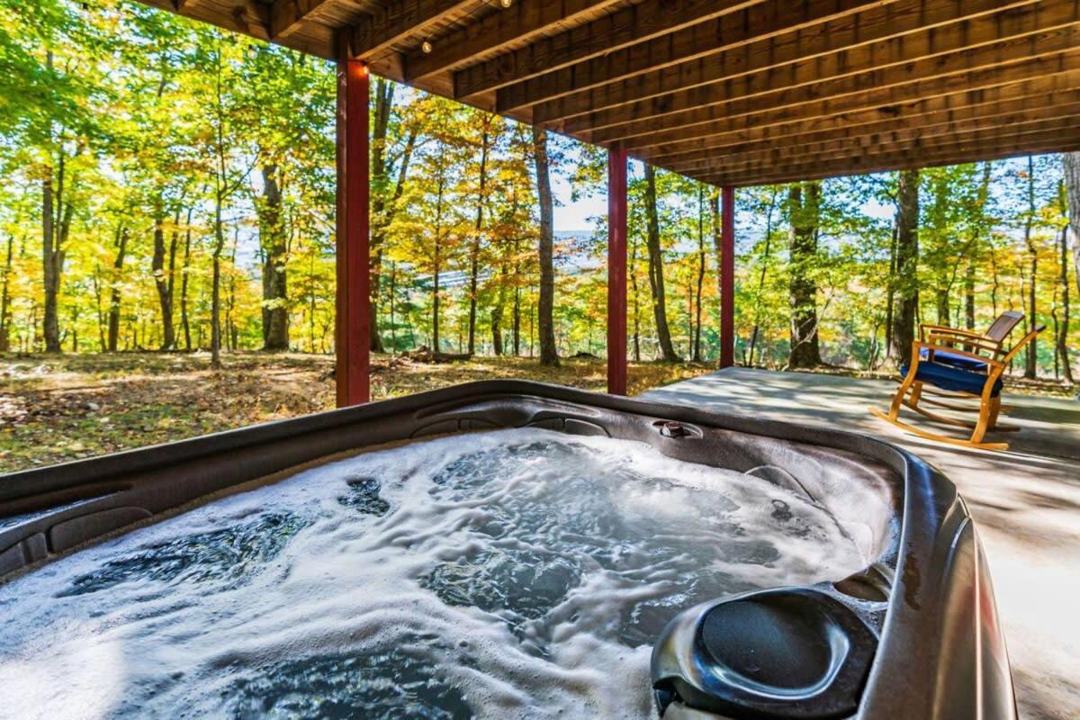 Hot Tub, Large Deck, Wifi, Fire Pit At Chalet Cabin Morton Grove Bagian luar foto
